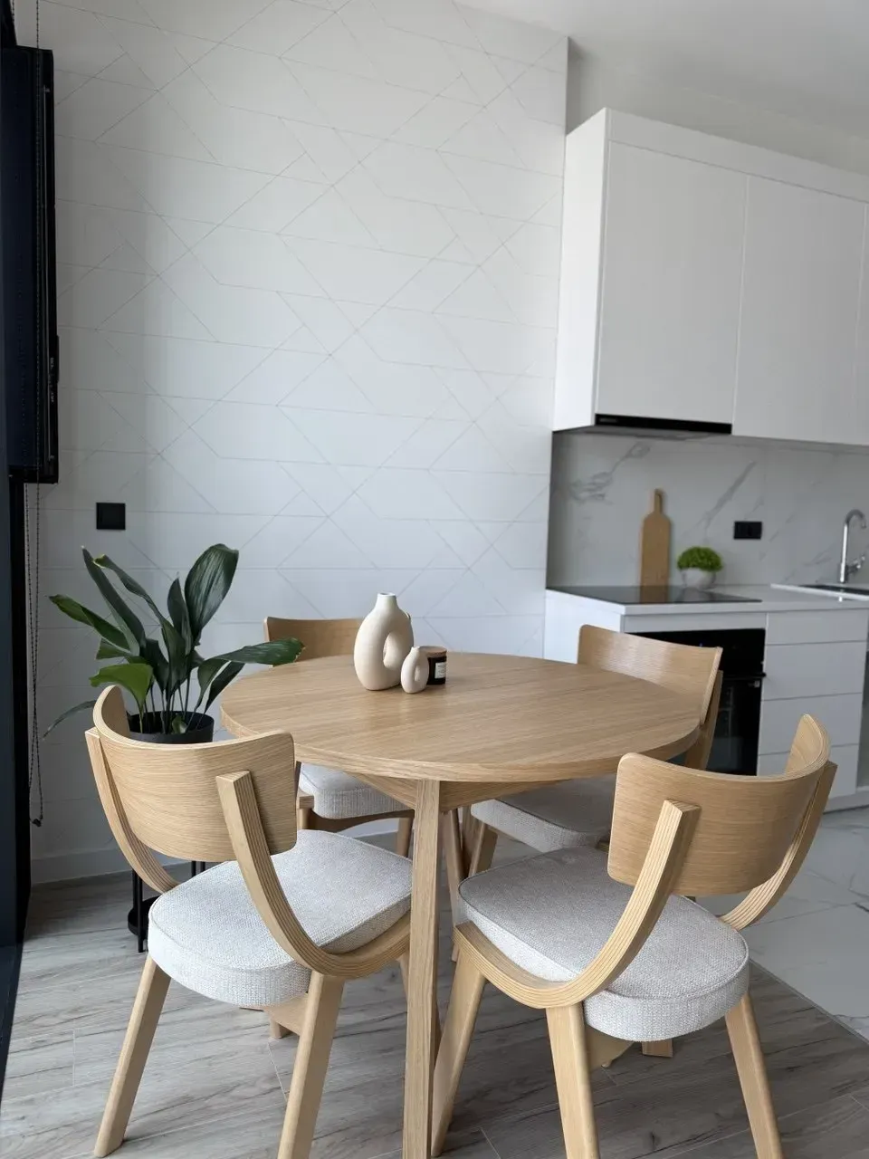 Apartamenty w kompleksie Towarowa Towers. 4