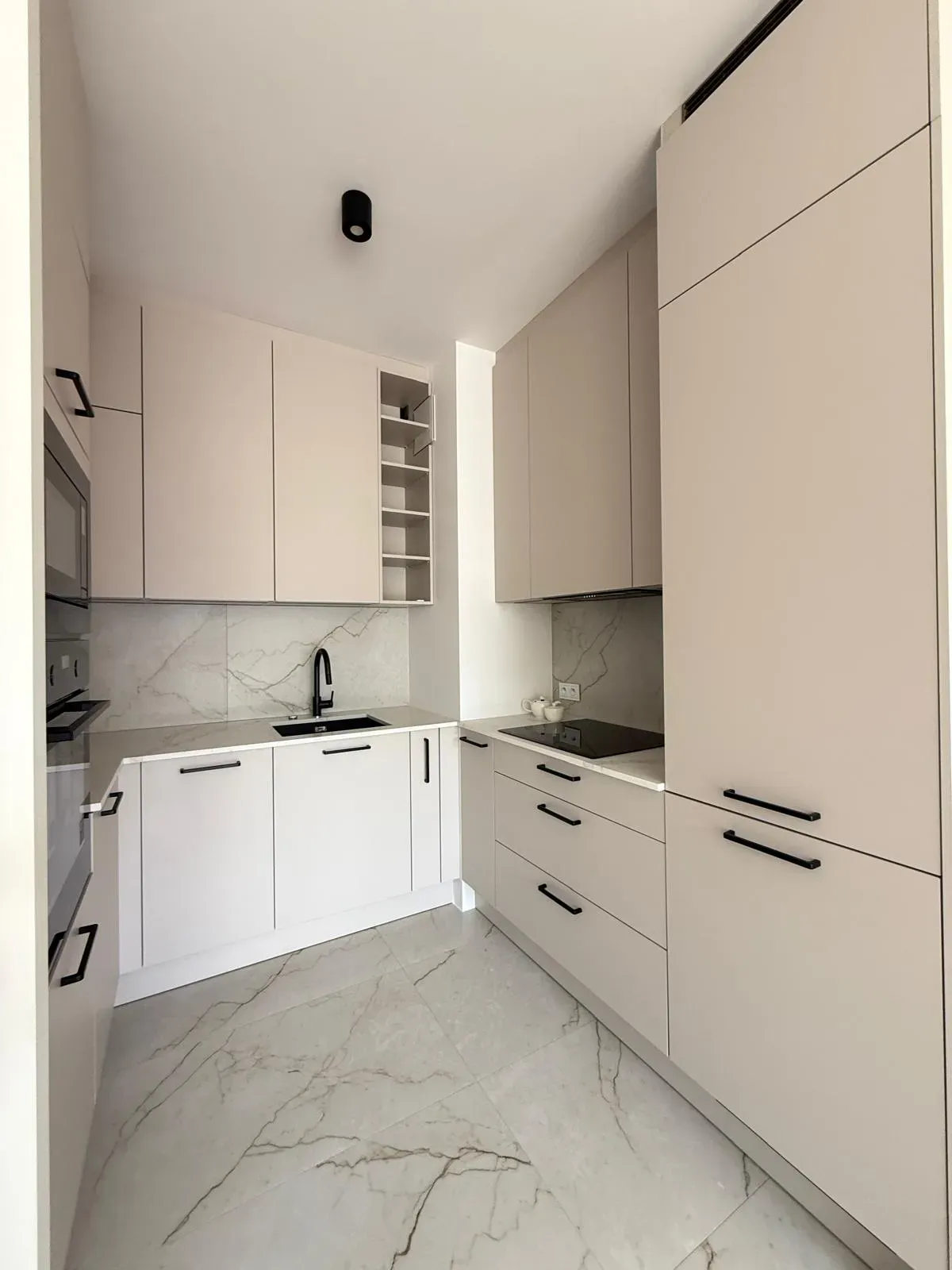 Nowoczesne 3-we mieszkanie Warszawa, Wilanów. 6