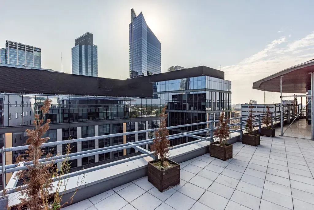 Pięknie biuro przy R. Daszyńskiego, Warszawa. 9