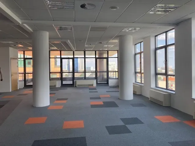 Biuro blisko Dw. Zachodniego z tarasem, Warszawa. 3