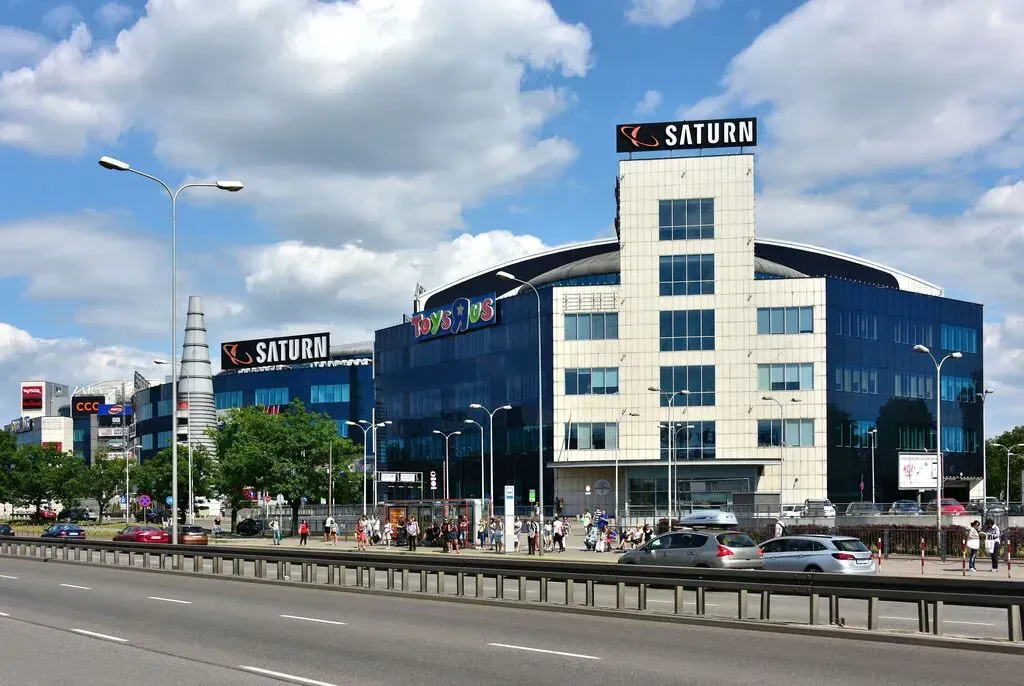 Nowoczesny lokal w budynku biurowo-handlowym. 8