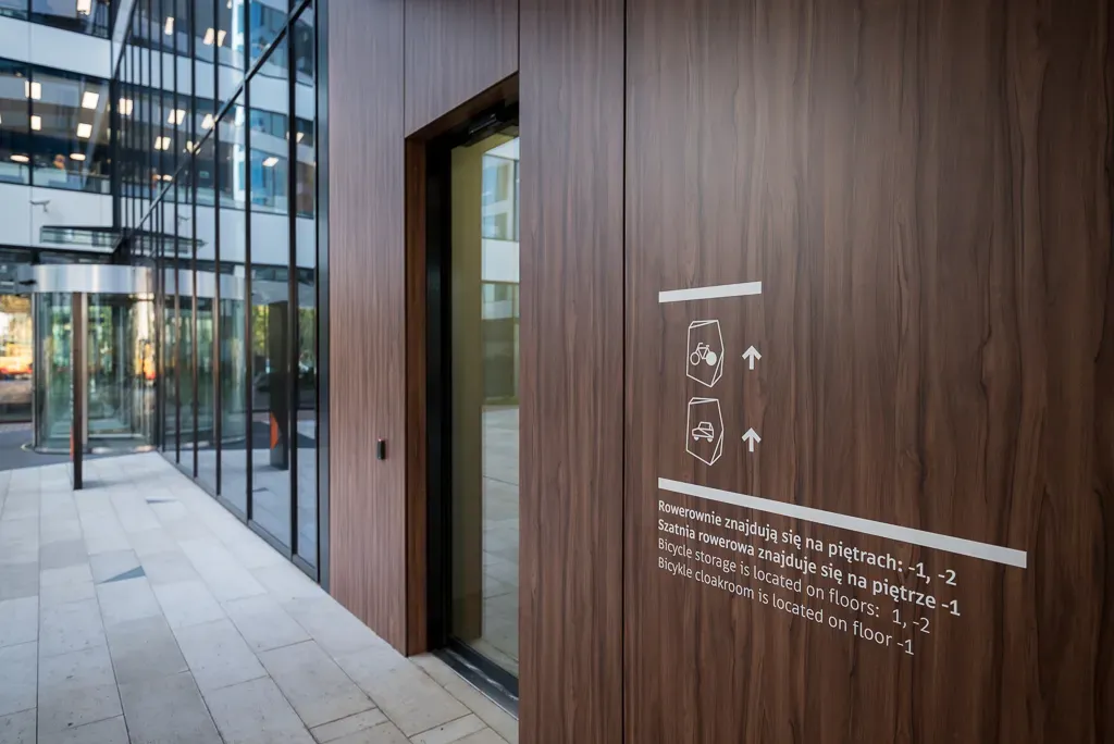 Umeblowane biuro Warszawa, Czyste. 4