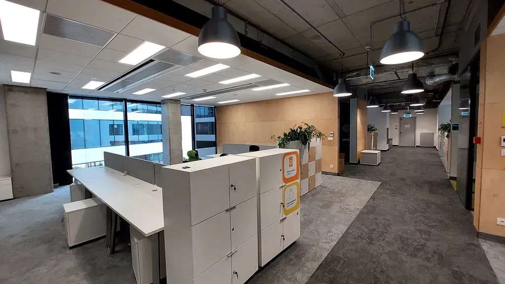 Umeblowane biuro Warszawa, Czyste. 12