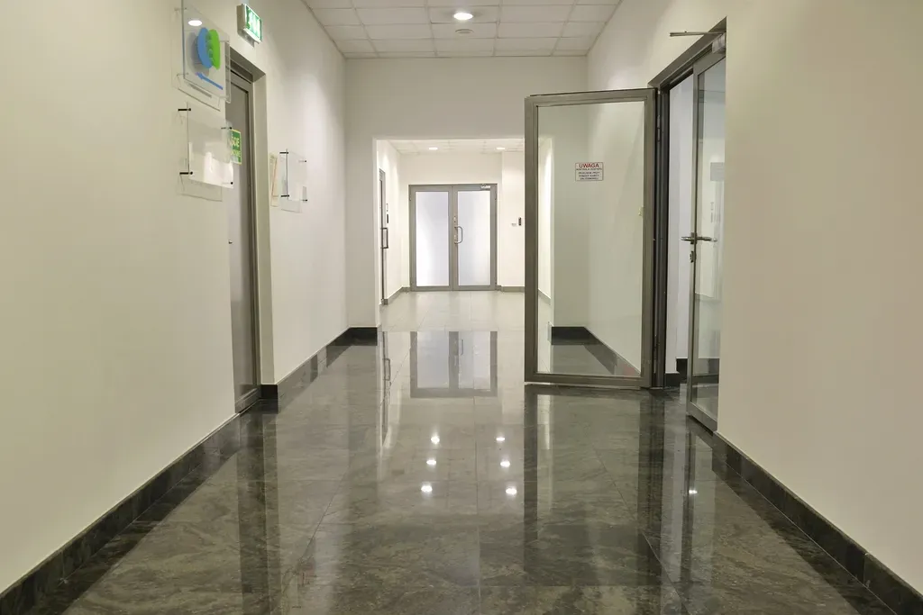 Piętro biurowe na wynajem Warszawa, Muranów. 2