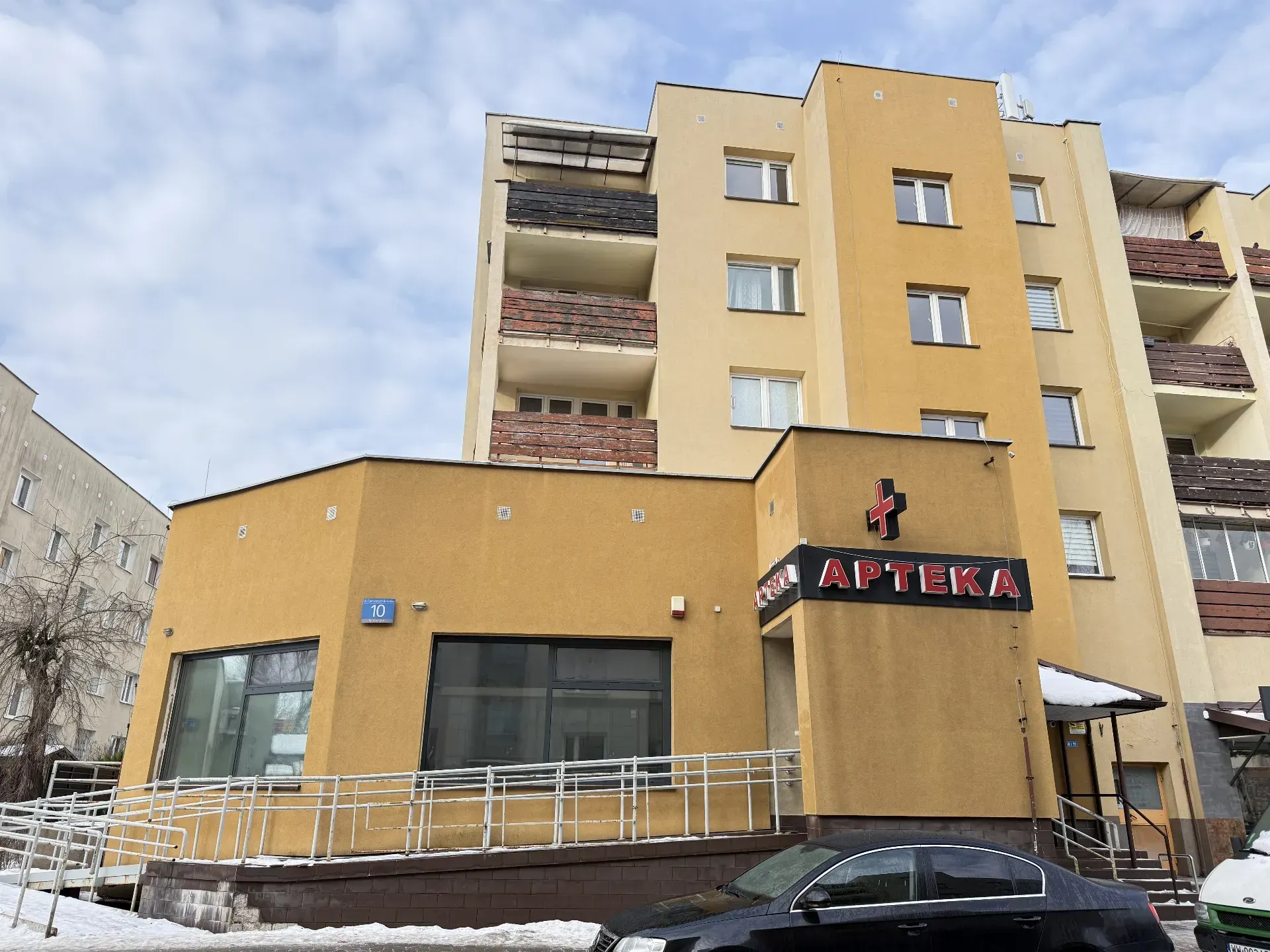 Na sprzedaż lokal w Rembertkach, Warszawa. 18