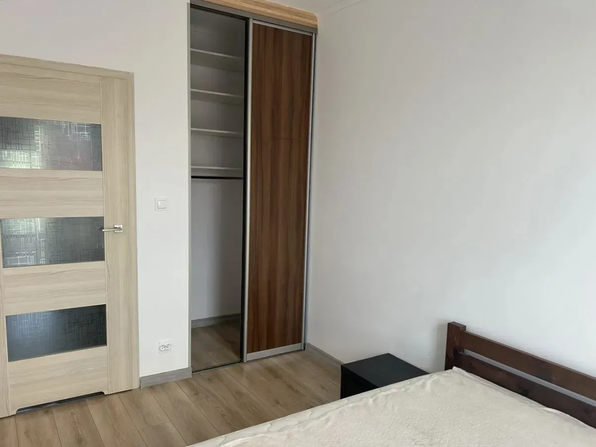 Do wynajęcia 4-pokojowe mieszkanie w domu, Marki. 11